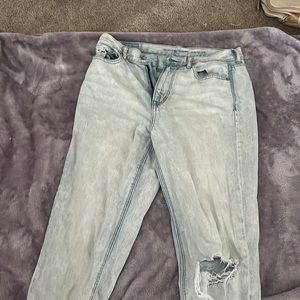jeans